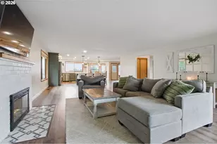 3914 S Cir, Washougal, WA 98671 - Photo 4