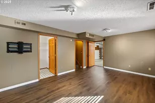 4715 NW Kiwanda Dr, Portland, OR 97229 - Photo 16