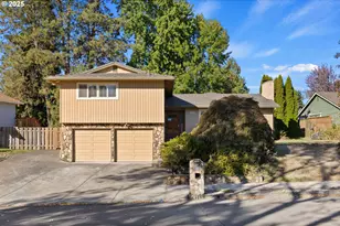 4715 NW Kiwanda Dr, Portland, OR 97229 - Photo 1