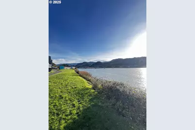 94304 Wedderburn Loop #443, Gold Beach, OR 97444 - Photo 2