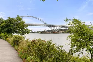 1260 NW Naito Pkwy, Portland, OR 97209 - Photo 2