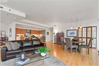 1260 NW Naito Pkwy #801B, Portland, OR 97209 - Photo 20