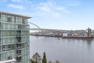 1260 NW Naito Pkwy, Portland, OR 97209 - Photo 4