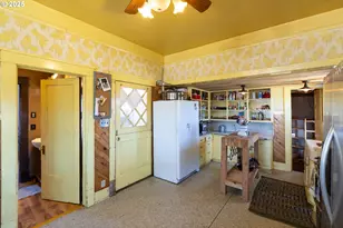 1102 S Roosevelt St, Goldendale, WA 98620 - Photo 8