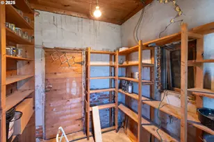 1102 S Roosevelt St, Goldendale, WA 98620 - Photo 12