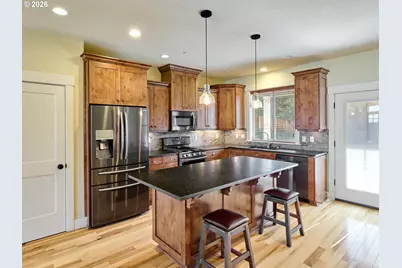 1508 Crestview Dr, Silverton, OR 97381 - Photo 6