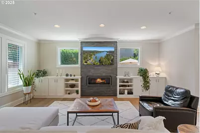 5328 Lower Dr, Lake Oswego, OR 97035 - Photo 4