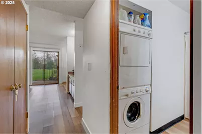 15946 NE Fremont St, Portland, OR 97230 - Photo 26