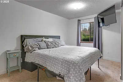 15946 NE Fremont St, Portland, OR 97230 - Photo 24