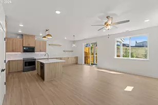 16063 Serres Farms Wy, Oregon City, OR 97045 - Photo 6