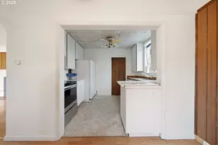 6321 NE Simpson St, Portland, OR 97218 - Photo 6