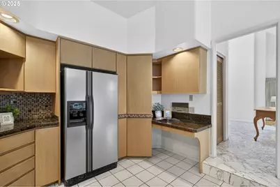 9240 NW Roseway Ave, Portland, OR 97231 - Photo 14