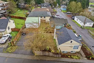 210 NE 7th St, Clatskanie, OR 97016 - Photo 34