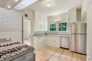 4405 Commercial St, Astoria, OR 97103 - Photo 16