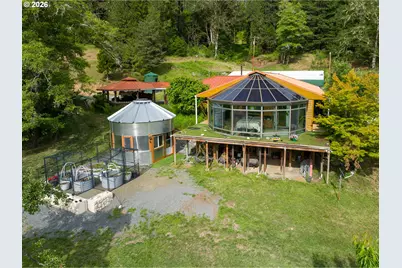 1620 Big Lick Ln, Myrtle Creek, OR 97457 - Photo 2