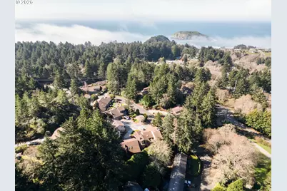 1730 Arch Ln, Brookings, OR 97415 - Photo 32