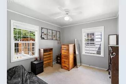 1931 NE 92nd Ave, Portland, OR 97220 - Photo 20