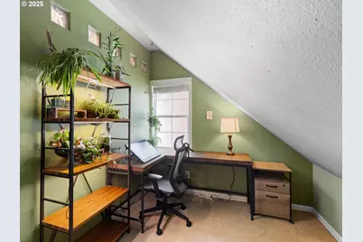 1931 NE 92nd Ave, Portland, OR 97220 - Photo 16