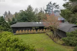 2765 SW Vista Dr, Portland, OR 97225 - Photo 40