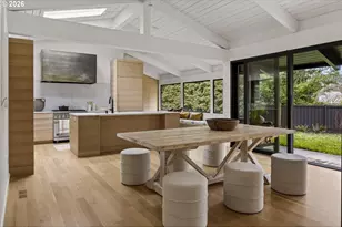 2765 SW Vista Dr, Portland, OR 97225 - Photo 12