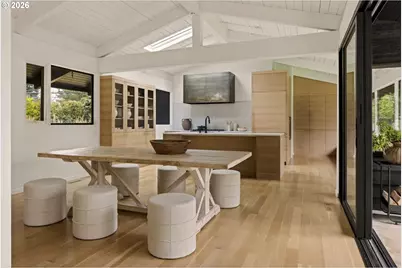 2765 SW Vista Dr, Portland, OR 97225 - Photo 10