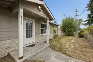 14221 SE Woodland Way, Milwaukie, OR 97267 - Photo 24