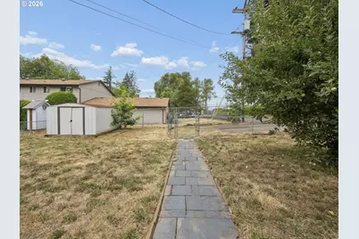 14221 SE Woodland Way, Milwaukie, OR 97267 - Photo 20