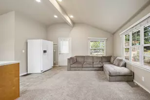 14221 SE Woodland Way, Milwaukie, OR 97267 - Photo 4