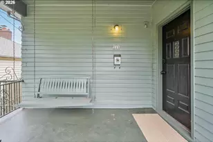 223 NE Rosa Parks Way, Portland, OR 97211 - Photo 4