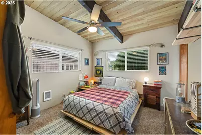 875 Ocean Dr SW, Bandon, OR 97411 - Photo 20