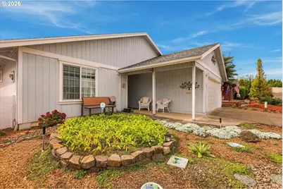 1988 Nut Tree Dr, Salem, OR 97304 - Photo 40