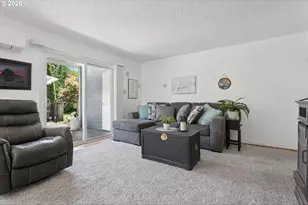 10820 SW Meadowbrook Dr, Portland, OR 97224 - Photo 6