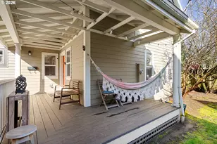 837 NE Roselawn St, Portland, OR 97211 - Photo 18
