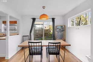 837 NE Roselawn St, Portland, OR 97211 - Photo 8