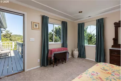 1720 NW Pacific St, Newport, OR 97365 - Photo 34