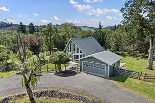 6771 N Bank Rd, Roseburg, OR 97470 - Photo 2