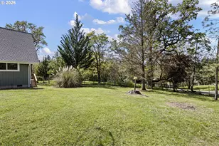 6771 N Bank Rd, Roseburg, OR 97470 - Photo 42