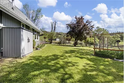 6771 N Bank Rd, Roseburg, OR 97470 - Photo 44