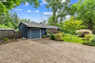10811 SW 64th Ave, Portland, OR 97219 - Photo 2