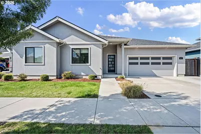871 Salmonberry St, Springfield, OR 97477 - Photo 2