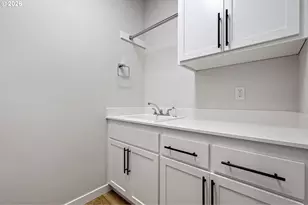 871 Salmonberry St, Springfield, OR 97477 - Photo 32