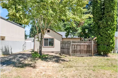 2025 Devos St, Eugene, OR 97402 - Photo 1