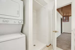 2025 Devos St, Eugene, OR 97402 - Photo 26