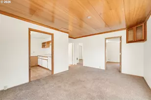2025 Devos St, Eugene, OR 97402 - Photo 14