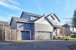 300 SW Mt Mazama St, McMinnville, OR 97128 - Photo 2
