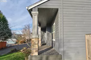 300 SW Mt Mazama St, McMinnville, OR 97128 - Photo 4