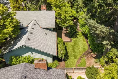 1810 SW Parkwood Dr, Portland, OR 97225 - Photo 38