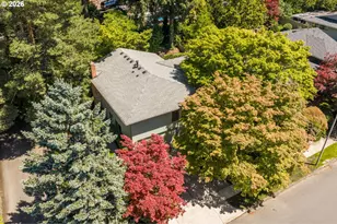 1810 SW Parkwood Dr, Portland, OR 97225 - Photo 40