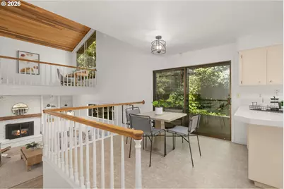 1810 SW Parkwood Dr, Portland, OR 97225 - Photo 14