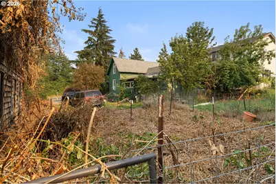 1949 SE Orient Dr, Gresham, OR 97080 - Photo 24